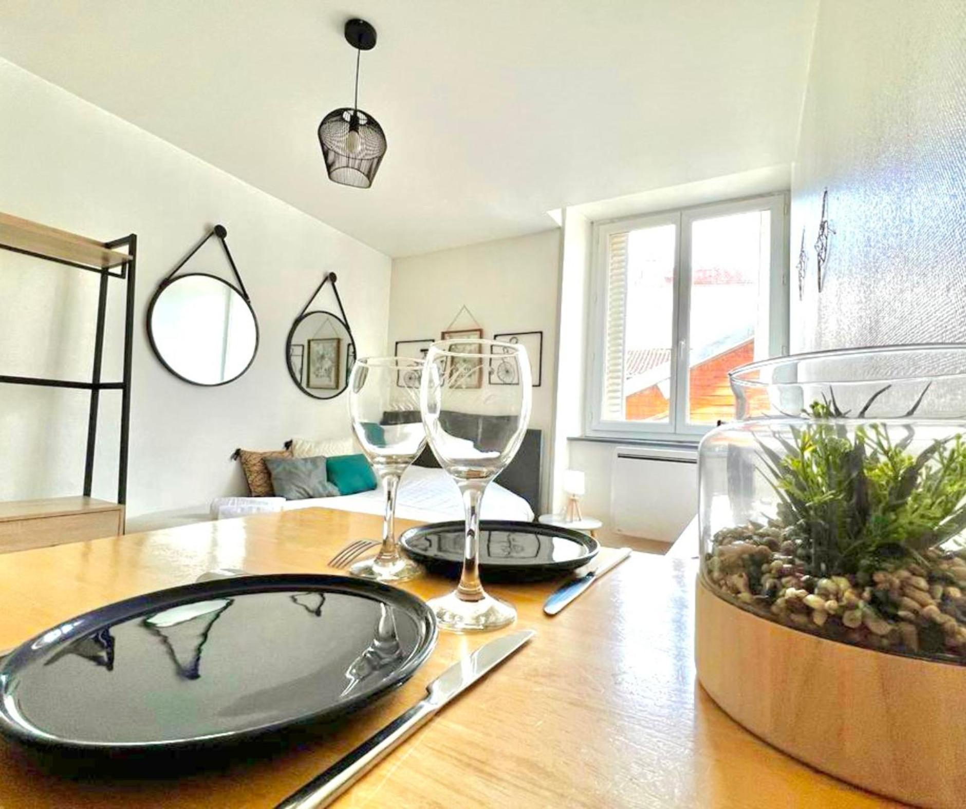 Les Jours Calmes, Studio Chaleureux Limoges Extérieur photo